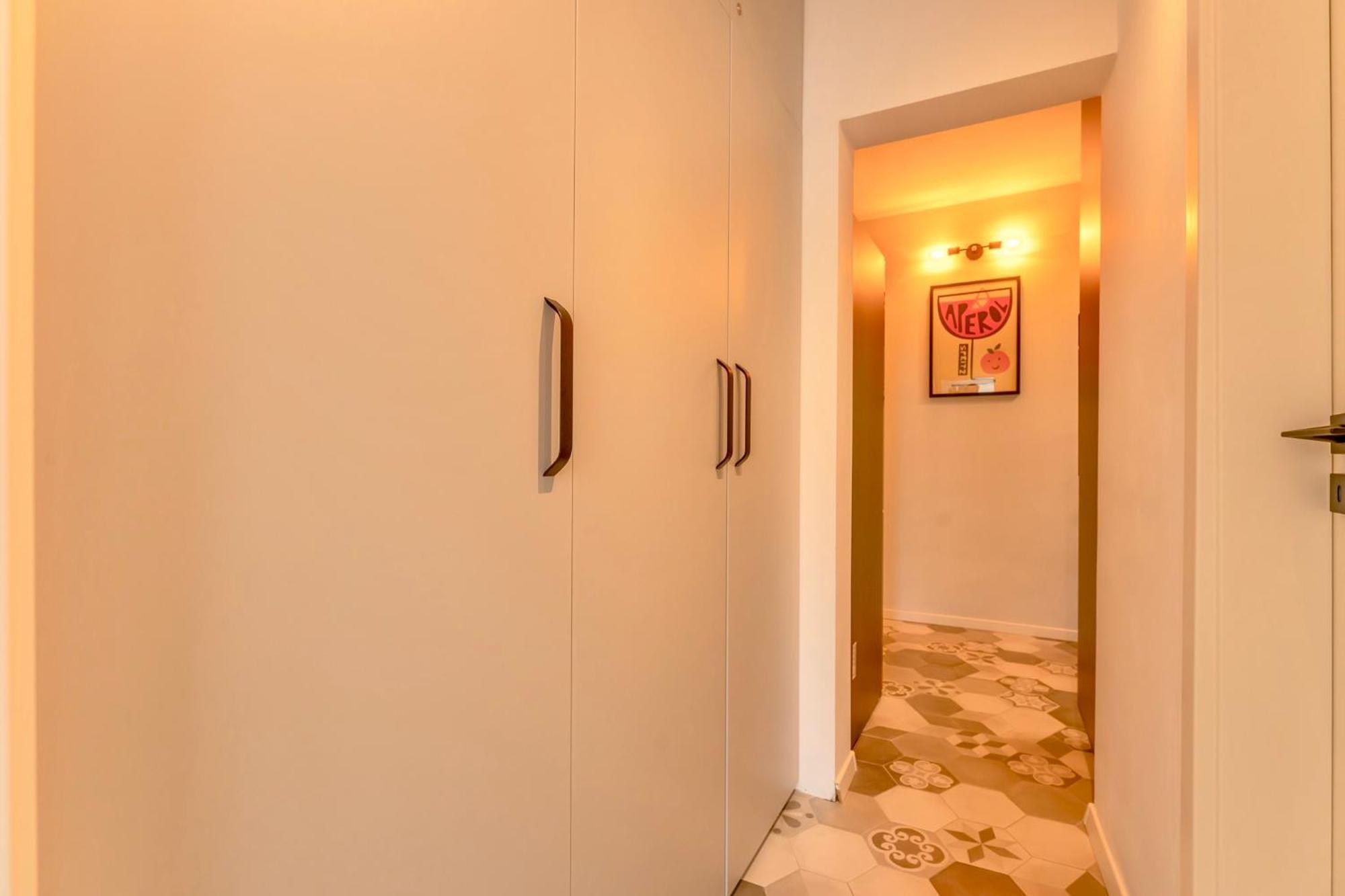 Castanilor 6 - Hip Industrial Apartment Close To City Centre Brasov Luaran gambar